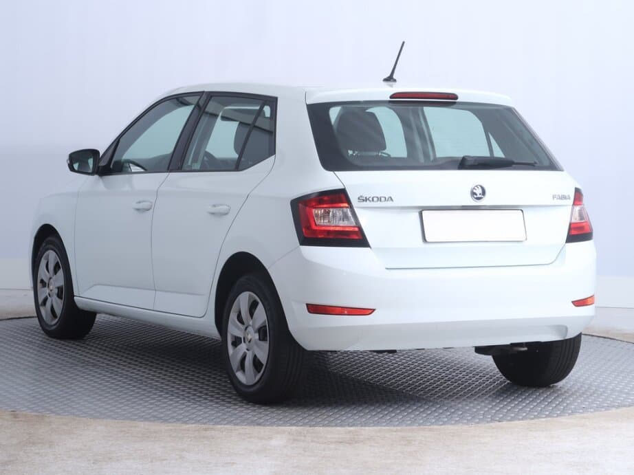 2019 Škoda FABIA - 5