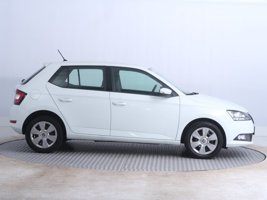 2019 Škoda FABIA - 8