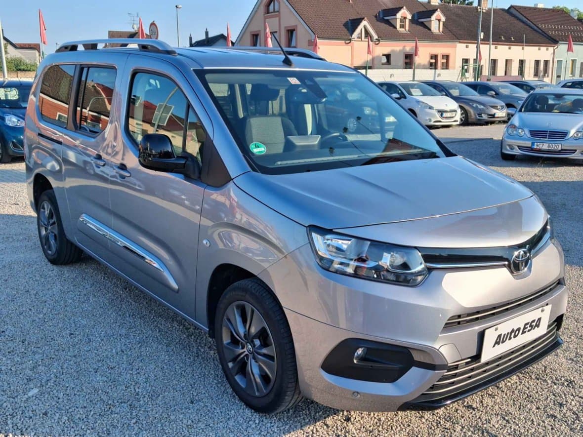 2022 Toyota OSTATNÍ
