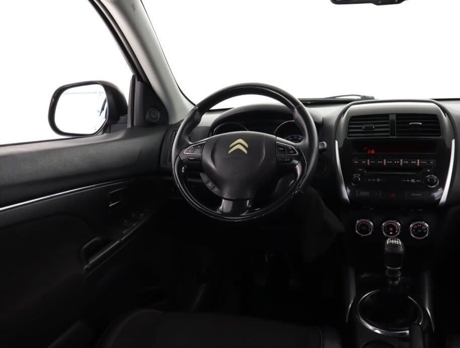 2013 Citroen C4 - 9