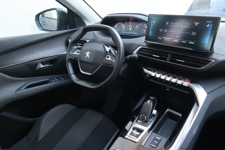 2022 Peugeot 5008 - 9
