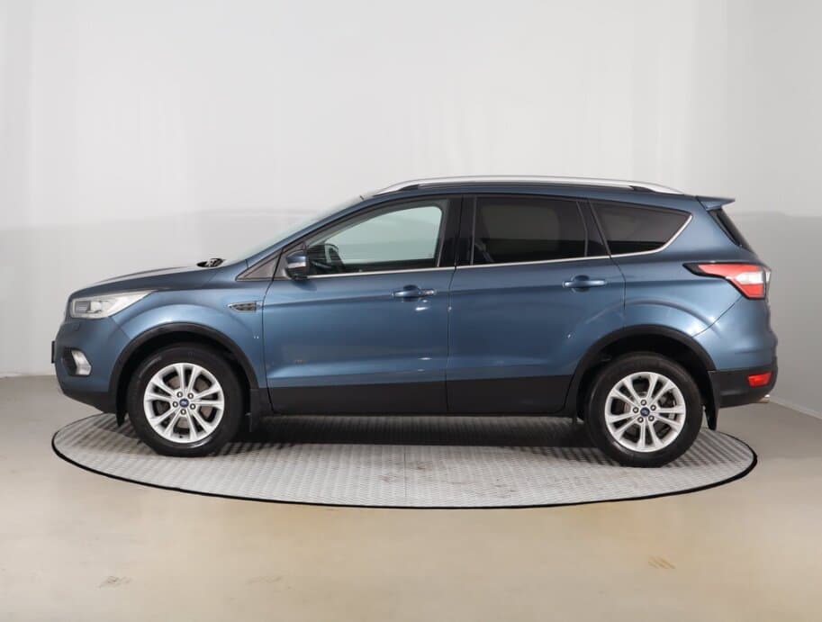 2019 Ford KUGA - 4