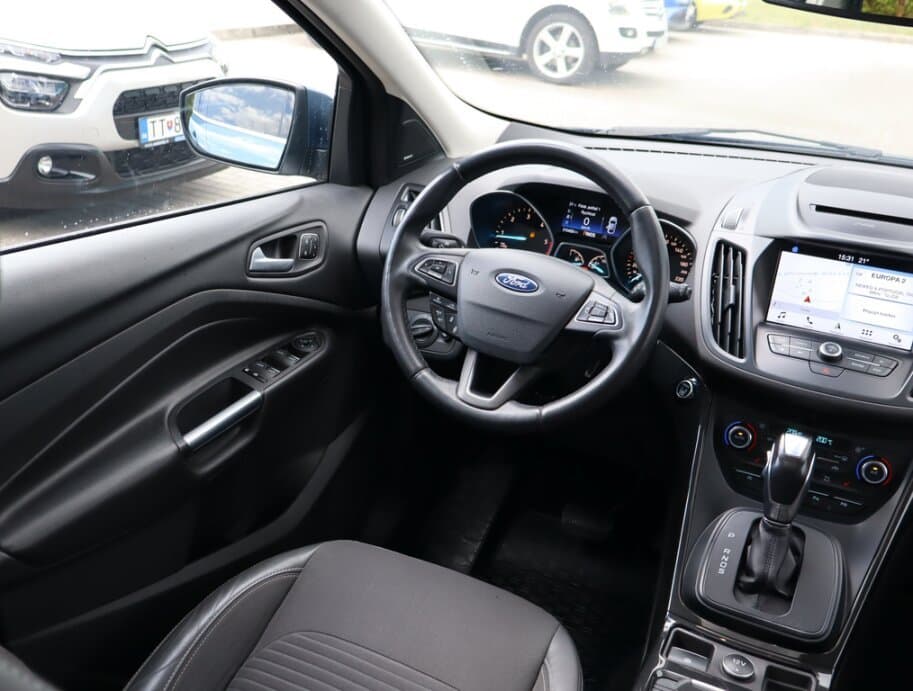 2019 Ford KUGA - 9