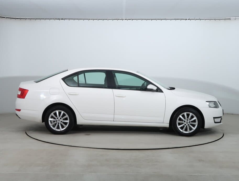 2016 Škoda OCTAVIA - 8