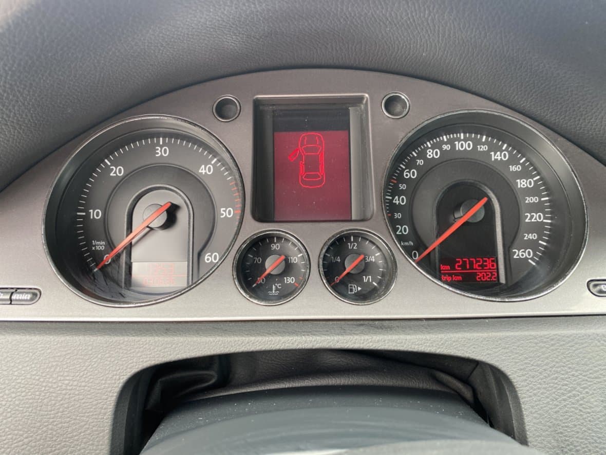 2008 Volkswagen PASSAT - 13