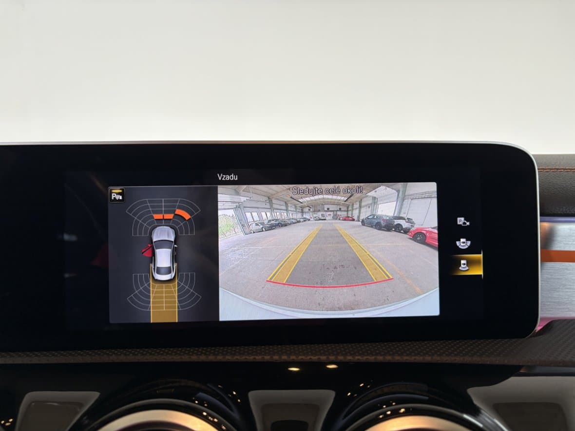 2020 Mercedes-Benz CLA - 14