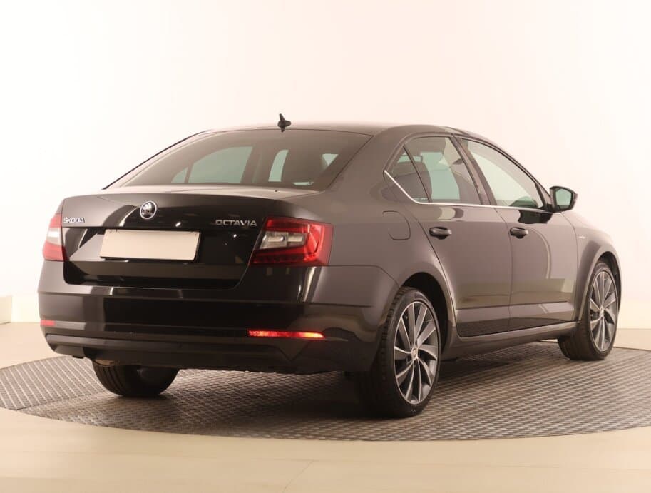 2018 Škoda OCTAVIA - 7