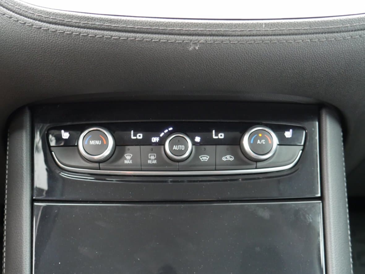 2018 Opel GRANDLAND - 17