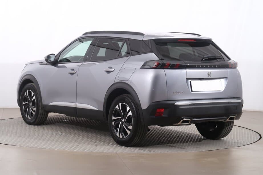 2020 Peugeot 2008 - 5