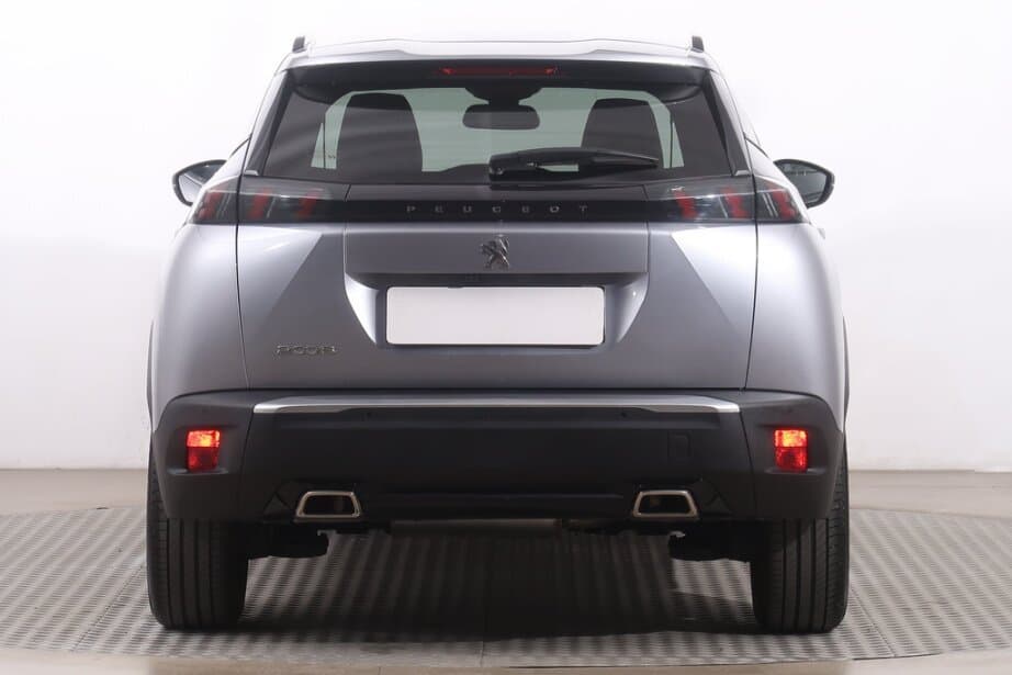 2020 Peugeot 2008 - 6