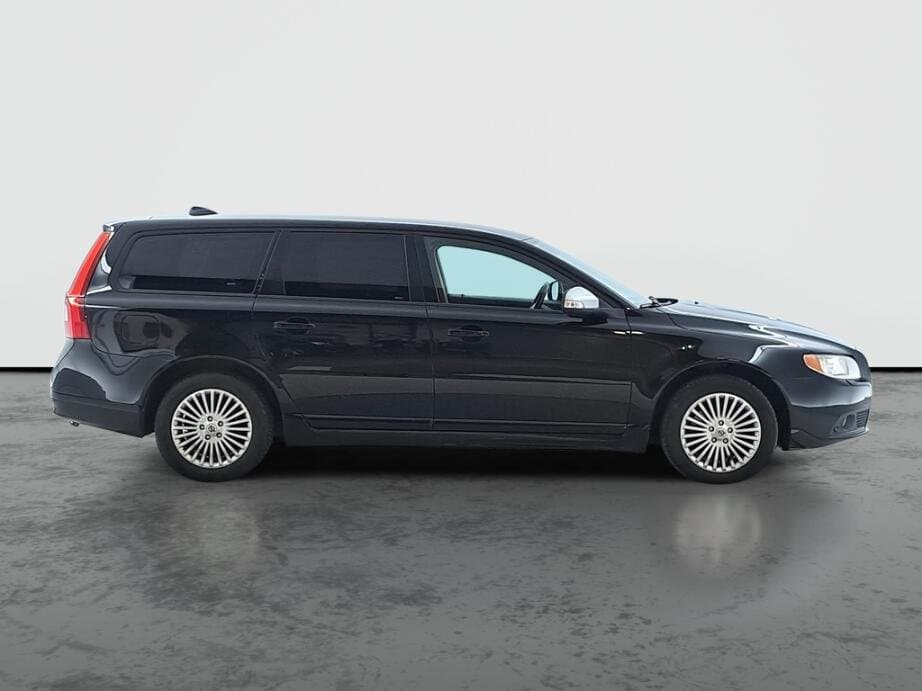2008 Volvo V70 - 8