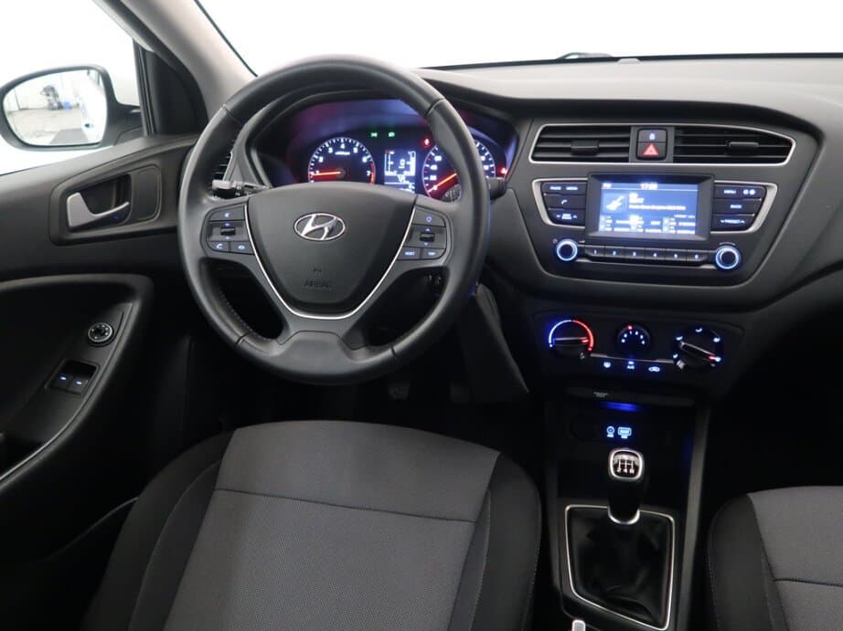 2019 Hyundai i20 - 9
