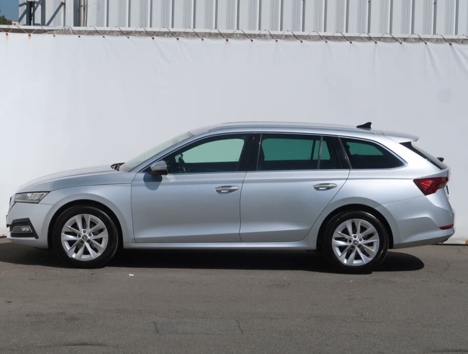 2021 Škoda OCTAVIA - 4