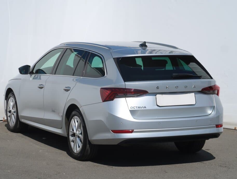 2021 Škoda OCTAVIA - 5
