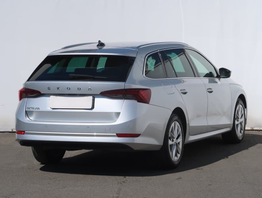 2021 Škoda OCTAVIA - 7