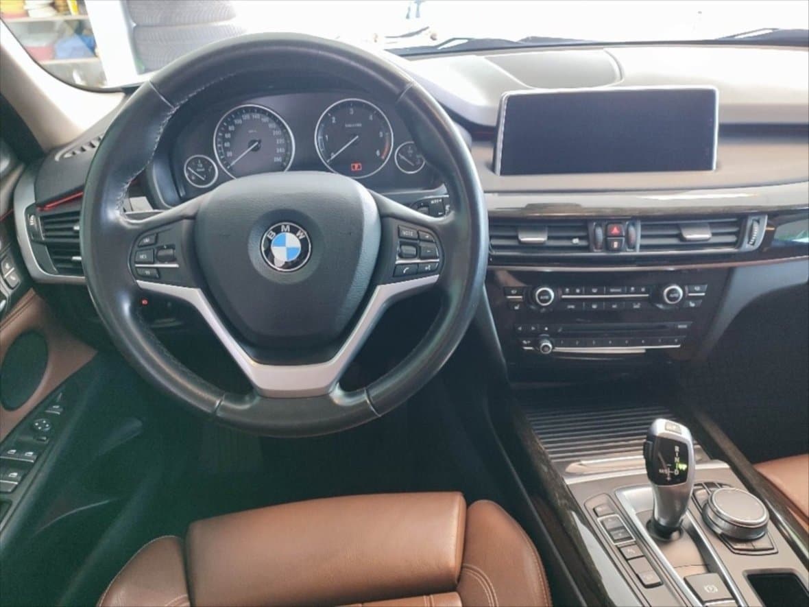 2018 BMW X5 - 9