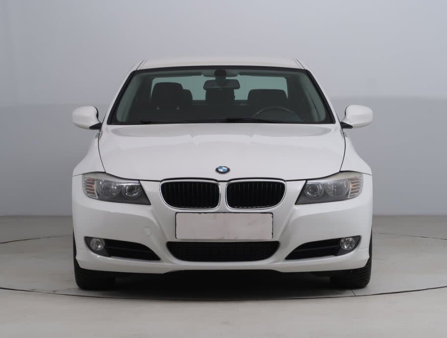 2011 BMW 3-SERIES - 2