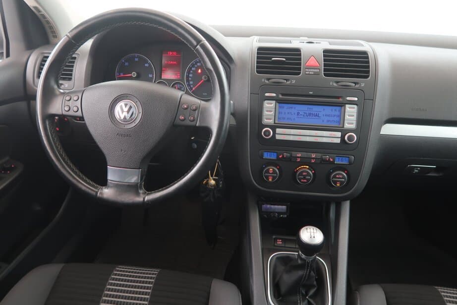 2008 Volkswagen GOLF - 9
