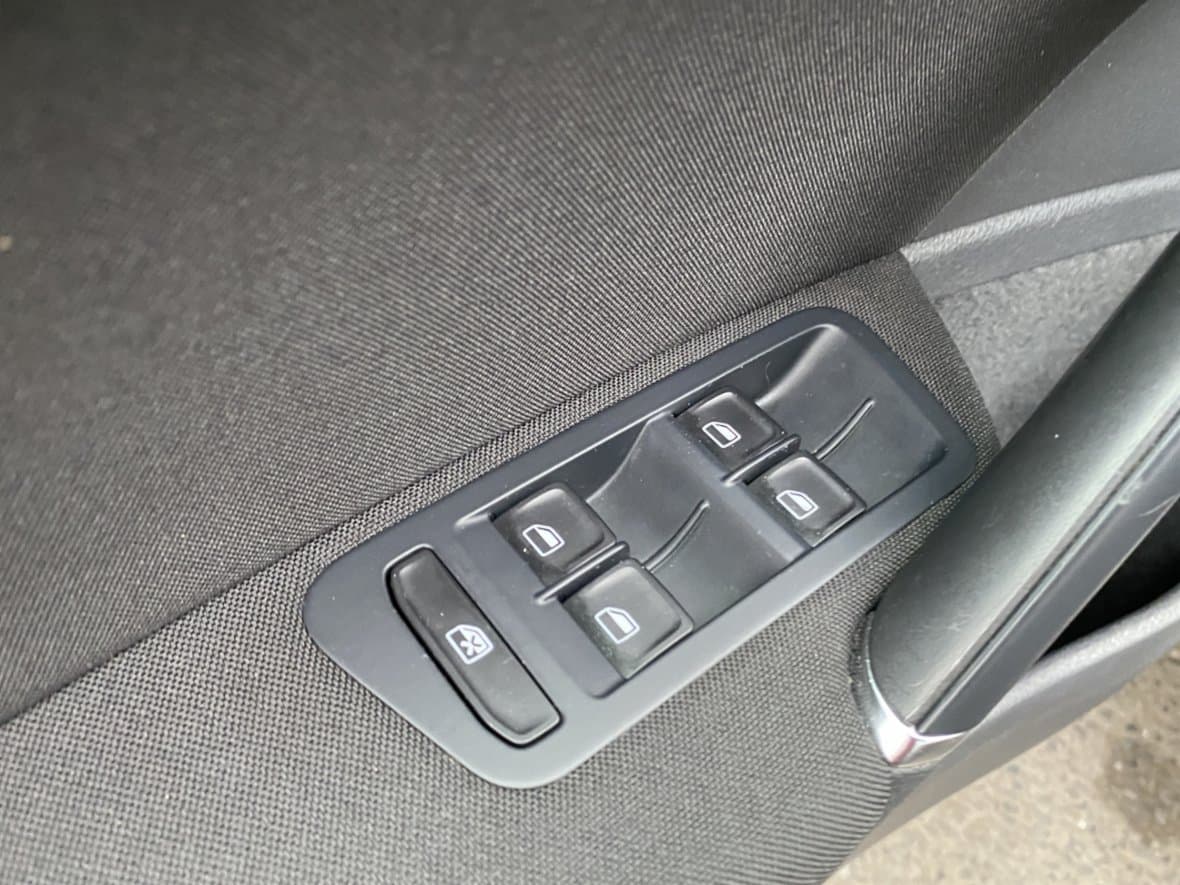 2014 Volkswagen GOLF - 27