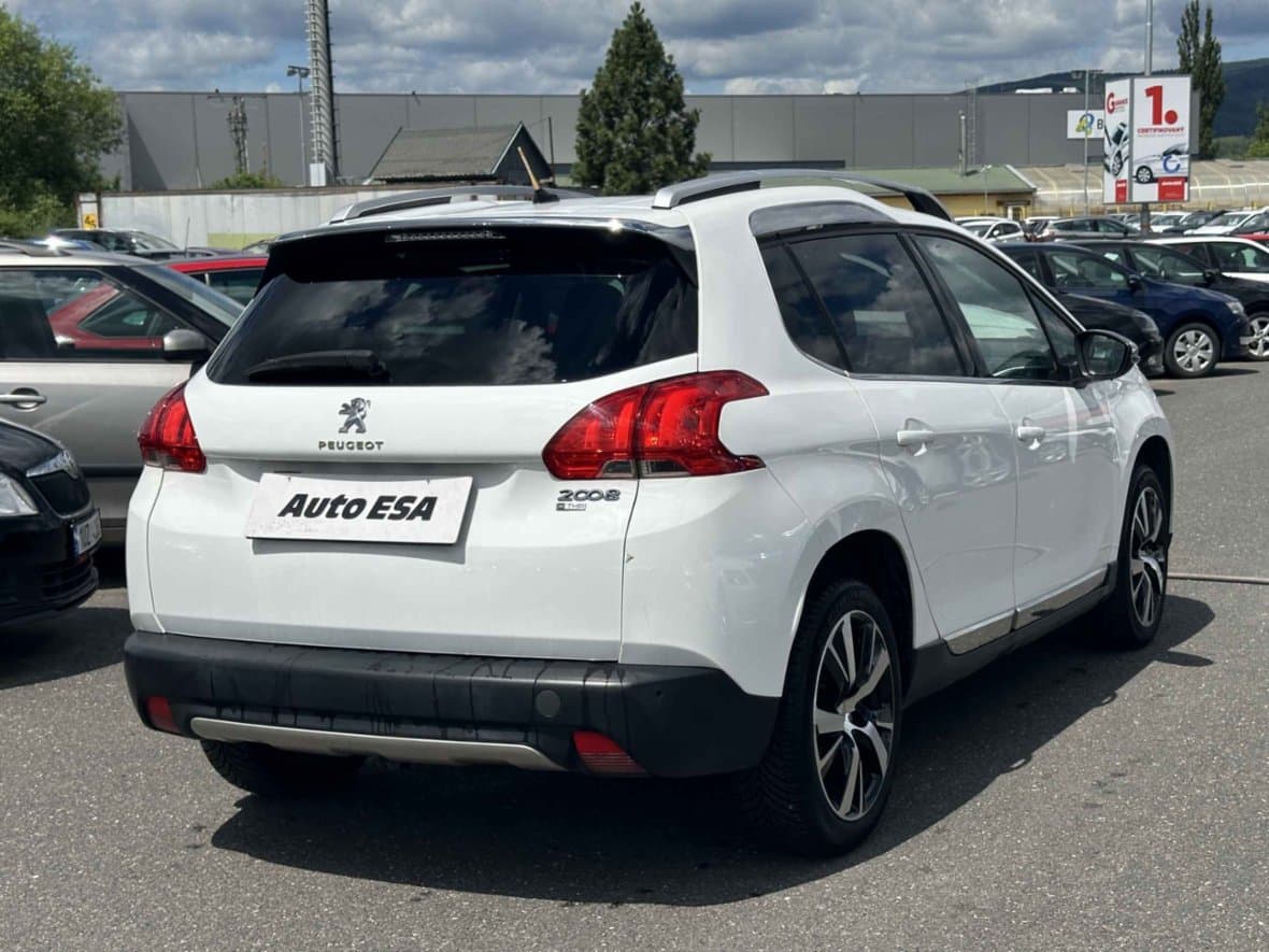 2015 Peugeot 2008 - 4