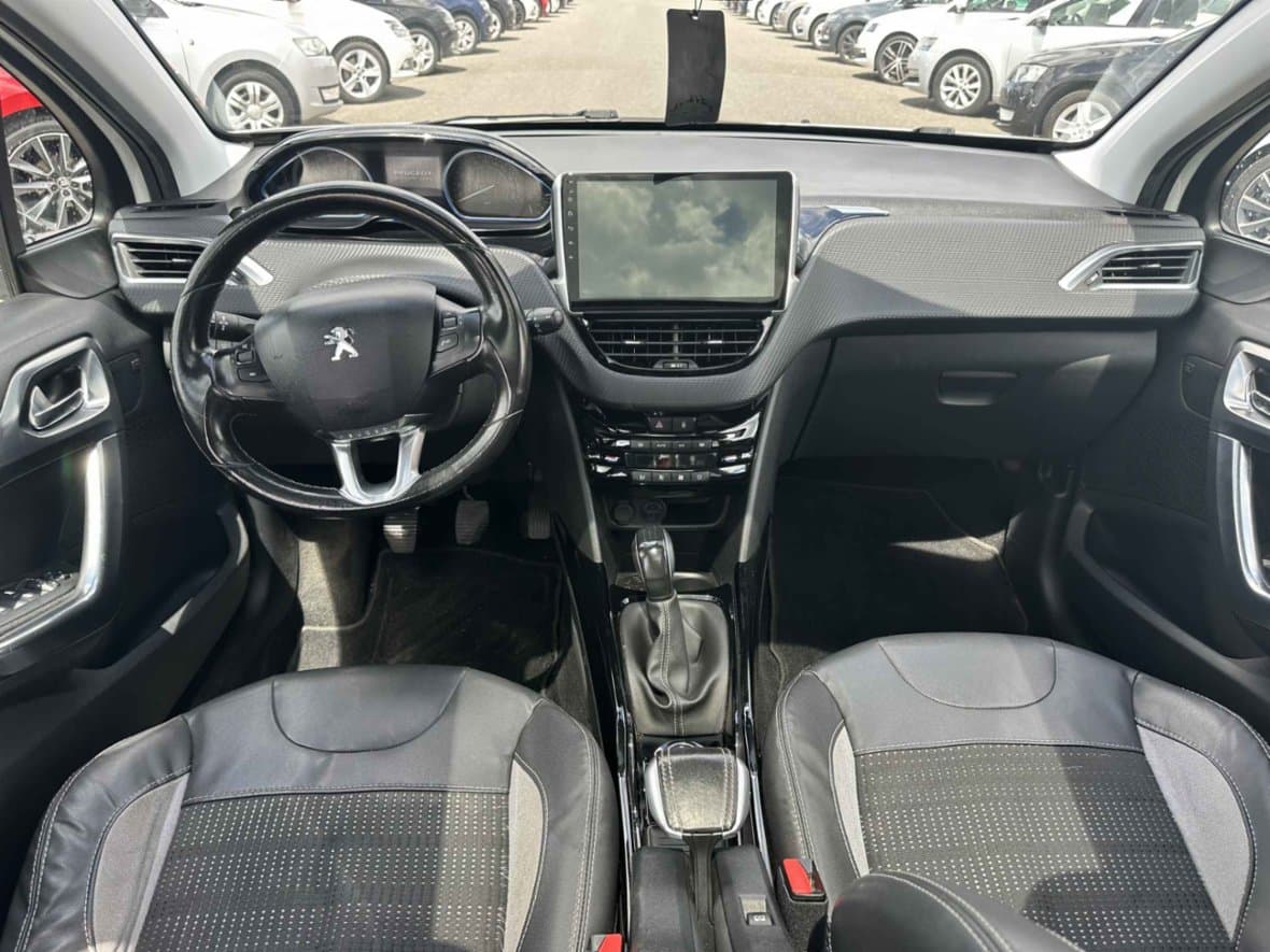 2015 Peugeot 2008 - 8