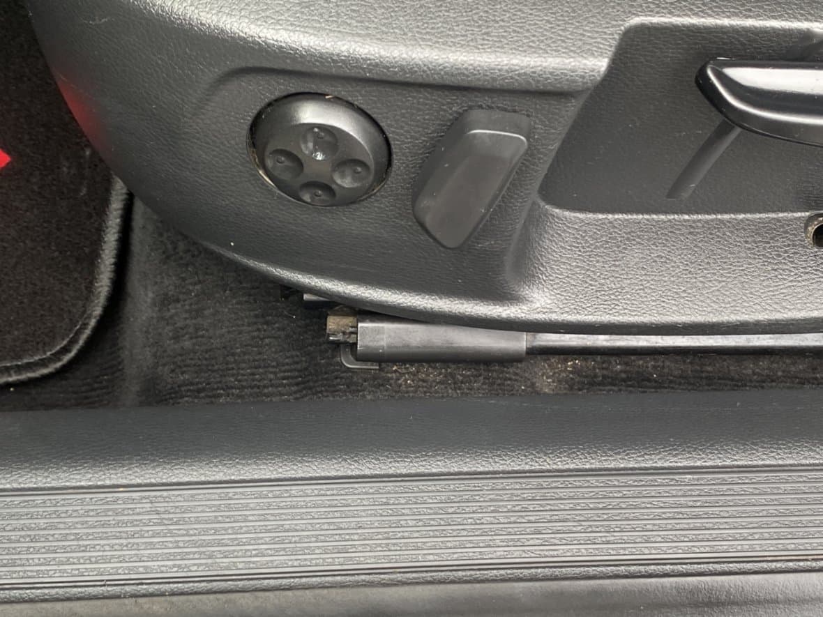 2012 Volkswagen PASSAT - 12