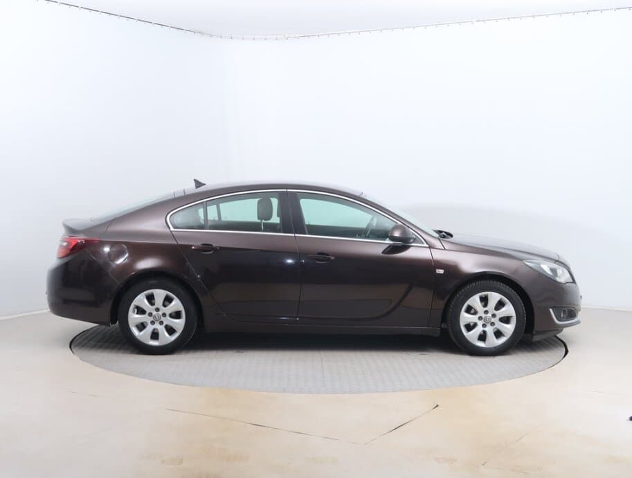 2015 Opel INSIGNIA - 8