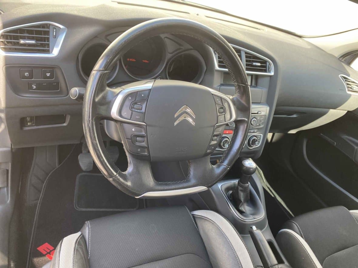 2012 Citroen C4 - 13