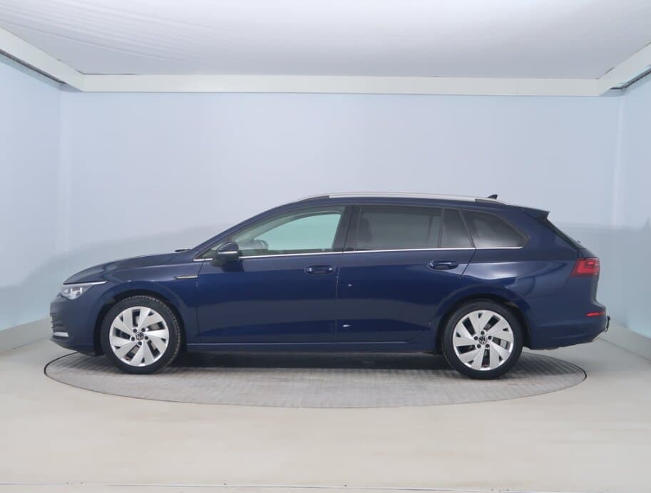 2021 Volkswagen GOLF - 4