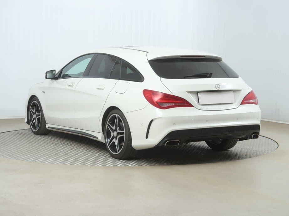 2016 Mercedes-Benz CLA - 5