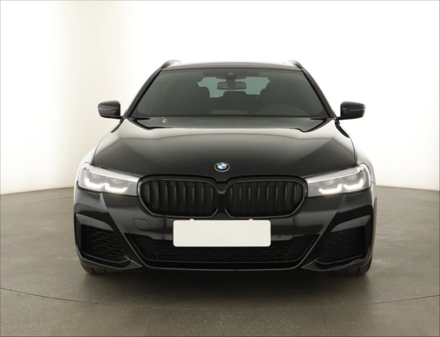 2021 BMW 5-SERIES - 2