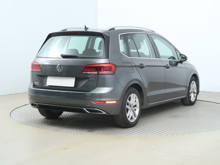 2019 Volkswagen GOLF - 7