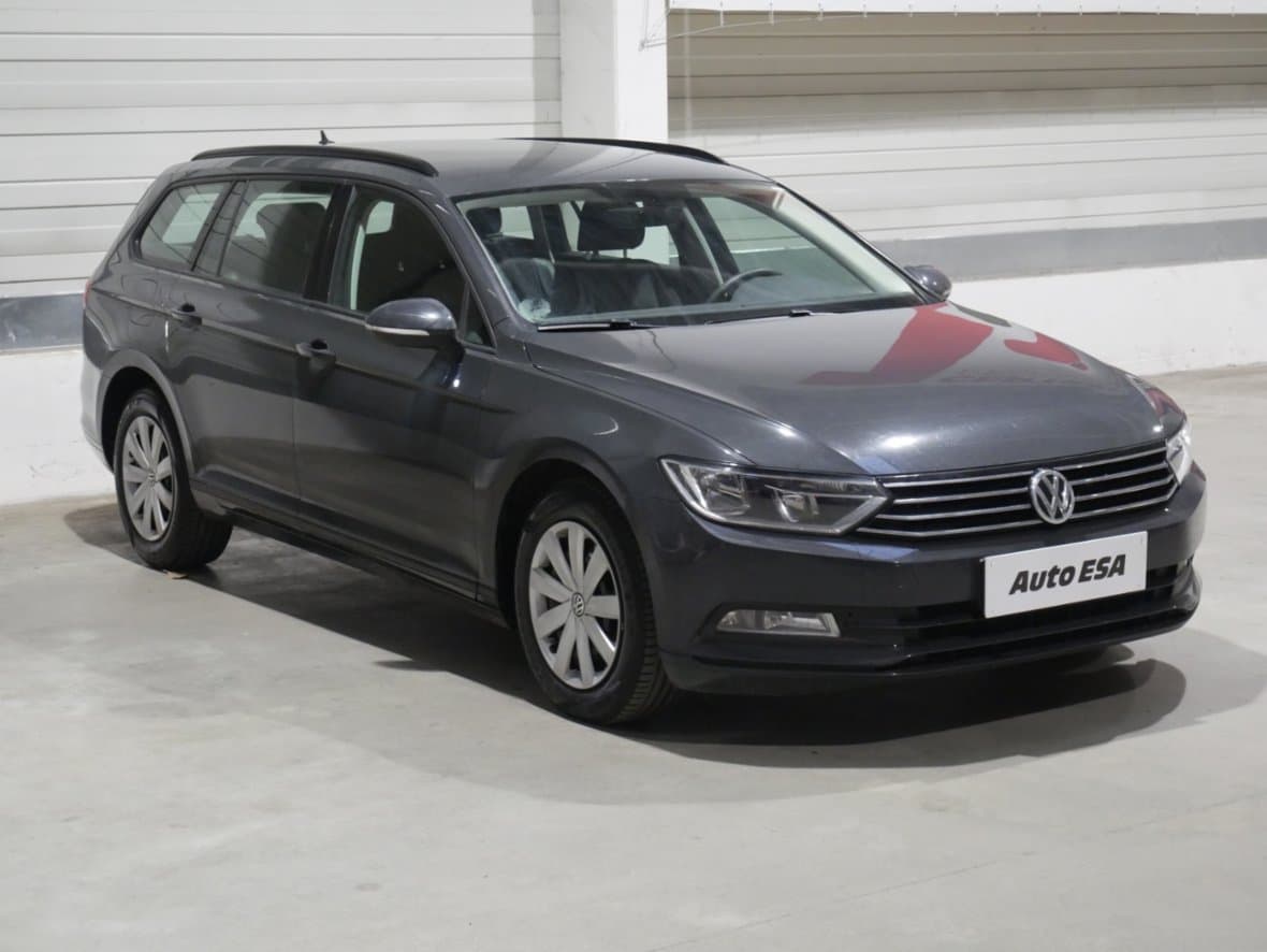 2018 Volkswagen PASSAT