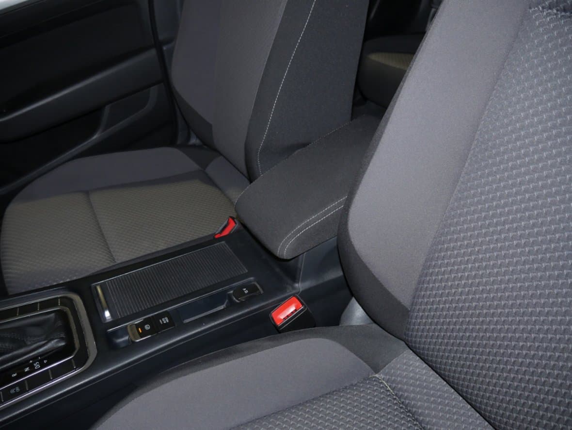 2018 Volkswagen PASSAT - 18