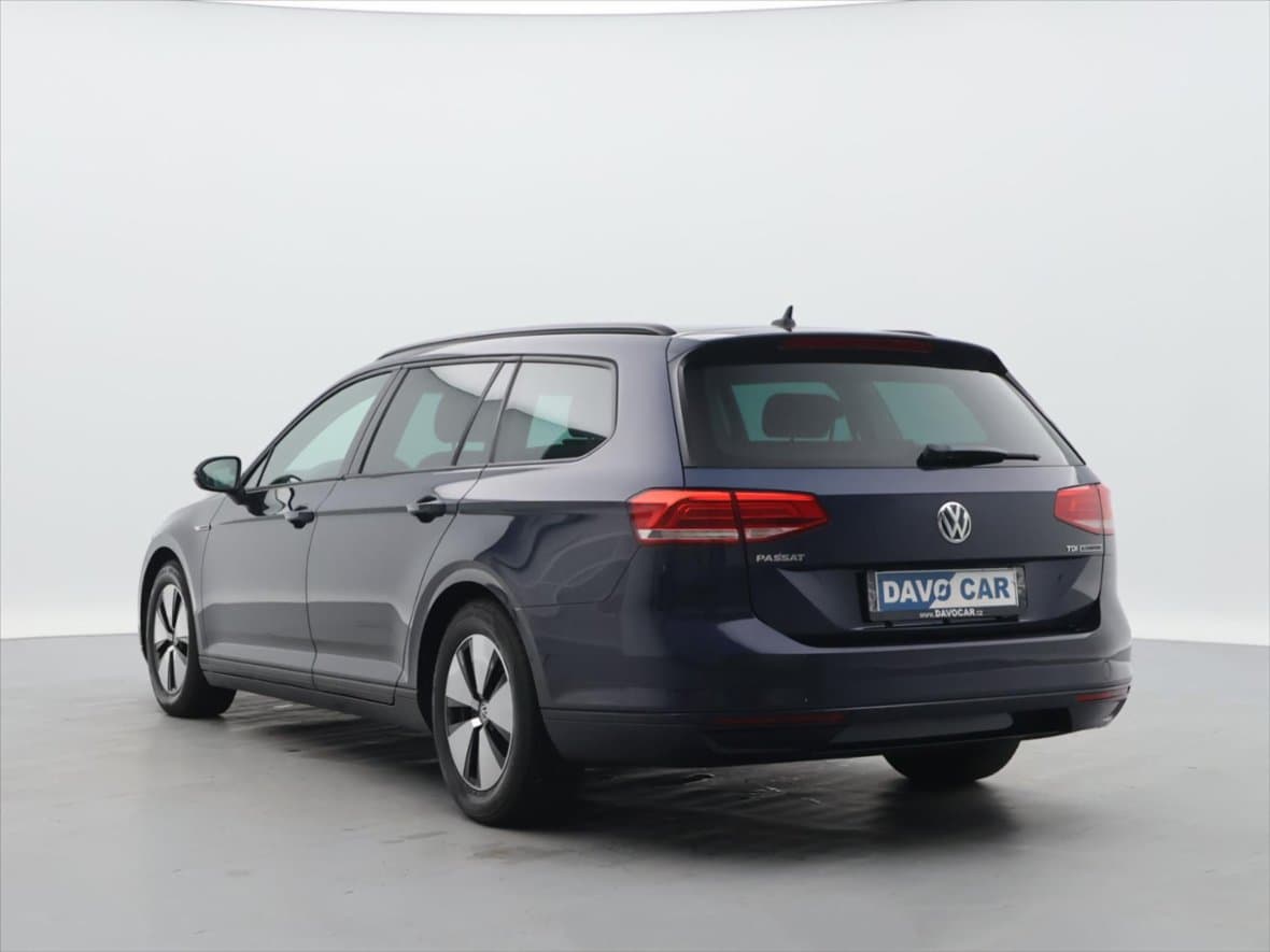 2015 Volkswagen PASSAT - 5