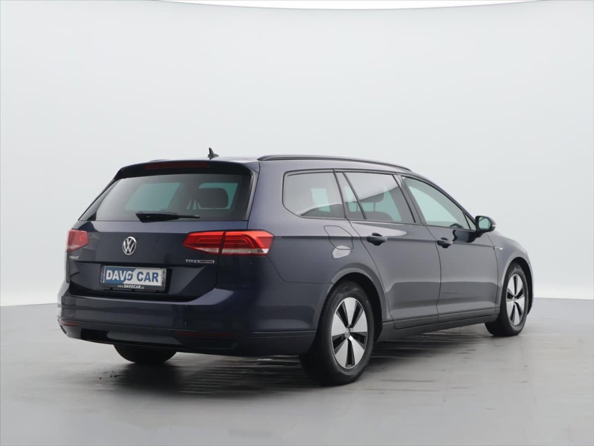 2015 Volkswagen PASSAT - 7