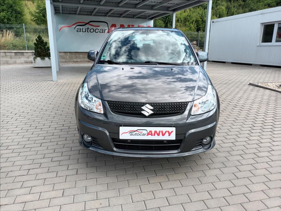 2011 Suzuki SX4 - 6