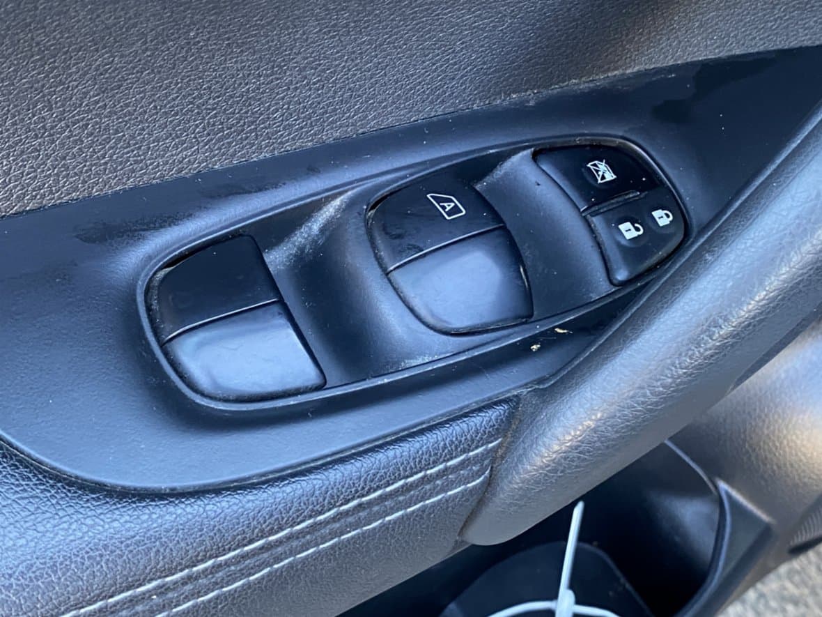 2016 Nissan QASHQAI - 11