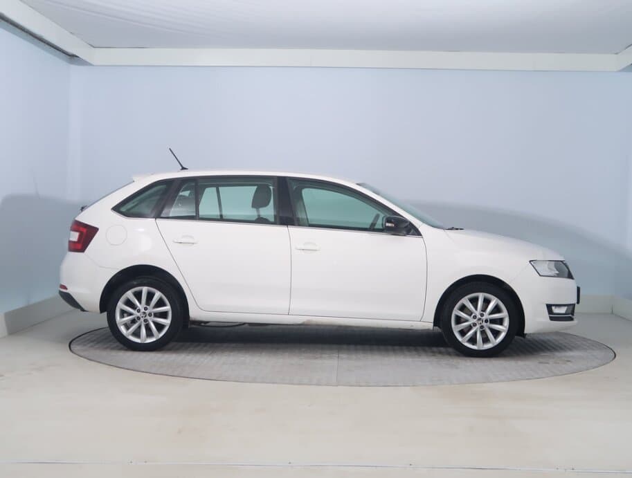 2018 Škoda RAPID - 8