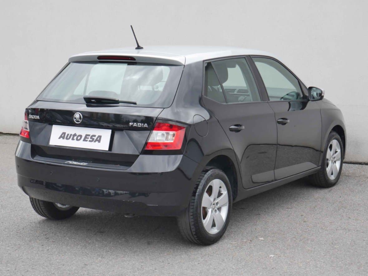 2016 Škoda FABIA - 4