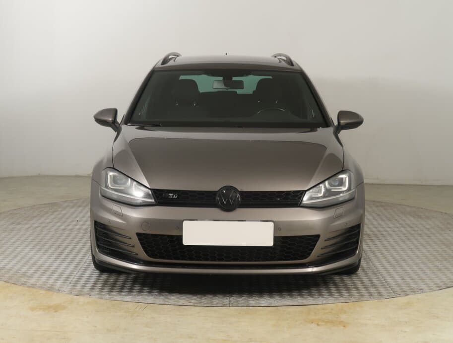 2016 Volkswagen GOLF - 2