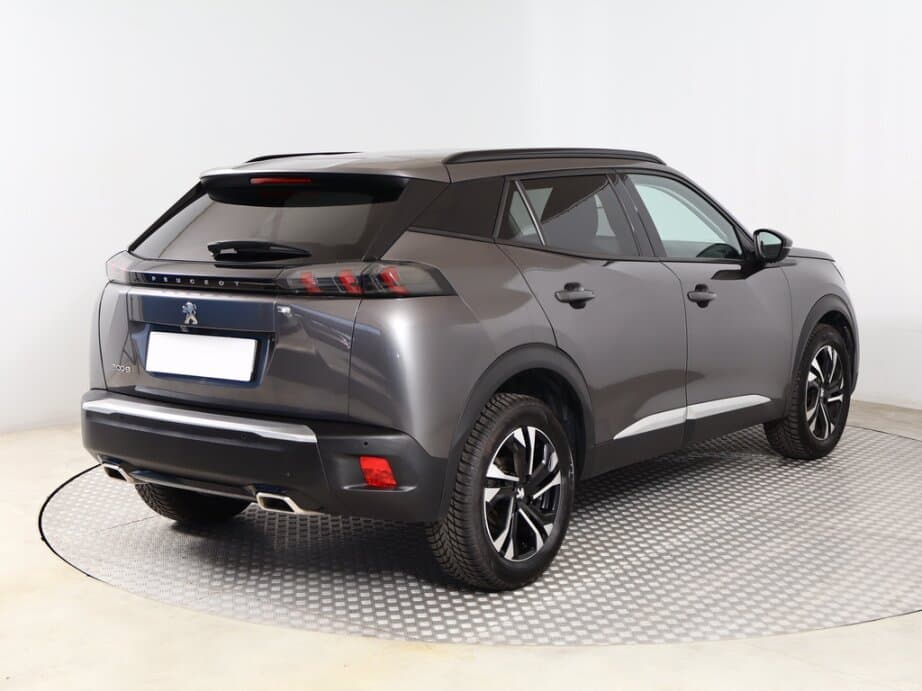 2021 Peugeot 2008 - 7
