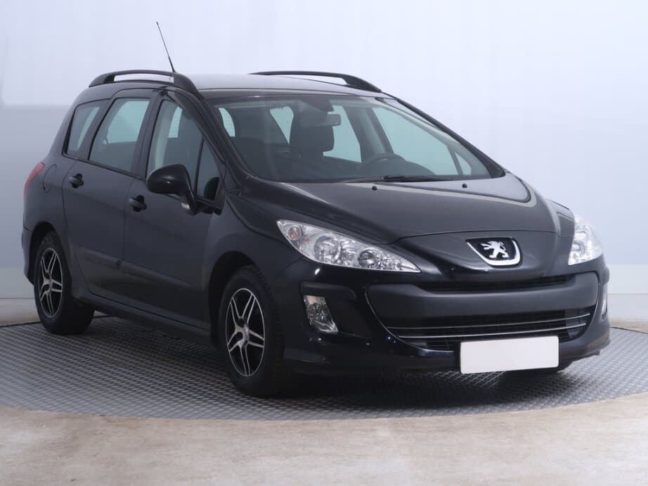 Peugeot 308, 1.6 HDi, nová STK, Tažné, Klima,,