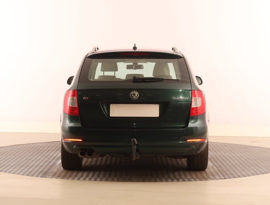 2010 Škoda SUPERB - 6
