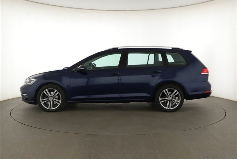 2019 Volkswagen GOLF - 4