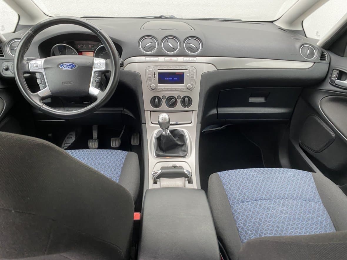 2010 Ford S-MAX - 8