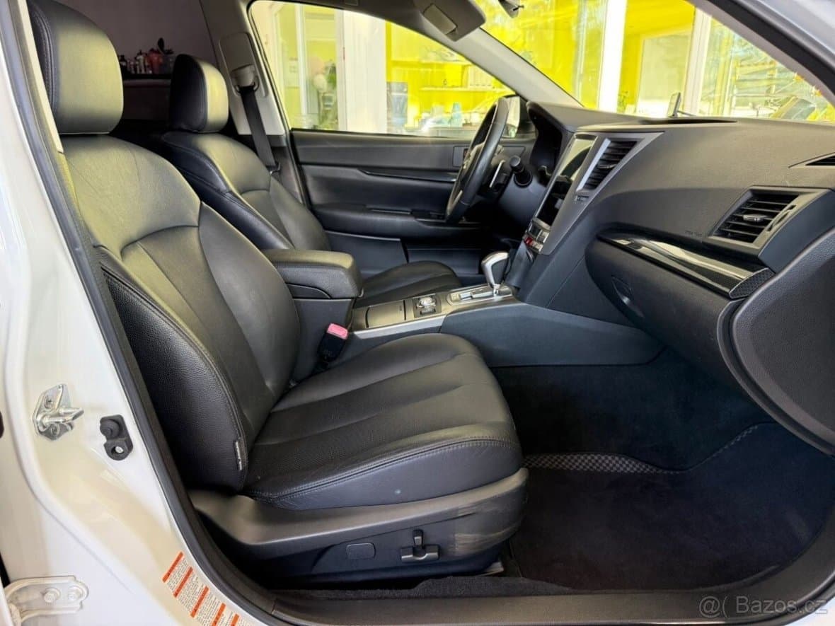 Subaru LEGACY - 13
