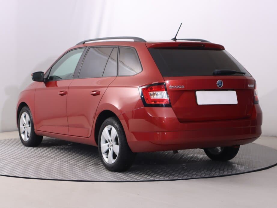 2016 Škoda FABIA - 5