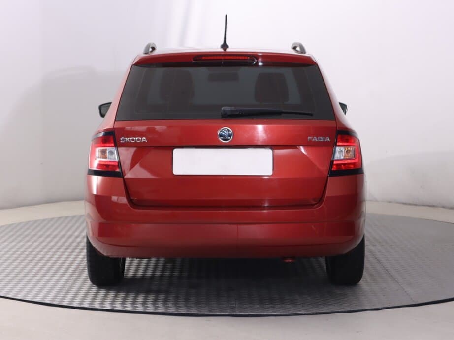 2016 Škoda FABIA - 6