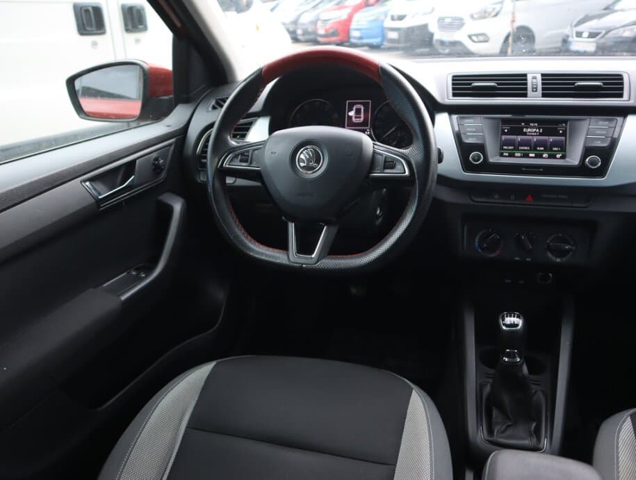 2016 Škoda FABIA - 9